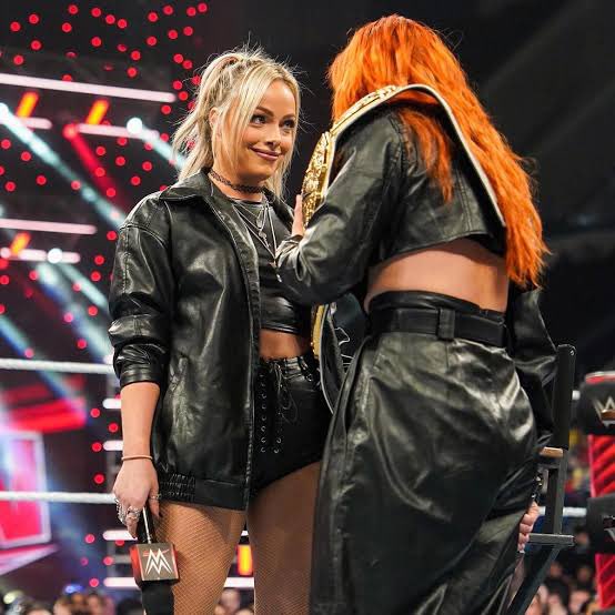 BodyslamNet's tweet photo. #WWERaw Follow Train

- Follow &amp; RT
-Comment a GIF of your Favorite Wrestler
- Like &amp; Follow Everyone who does the same https://t.co/52PIobu0ih