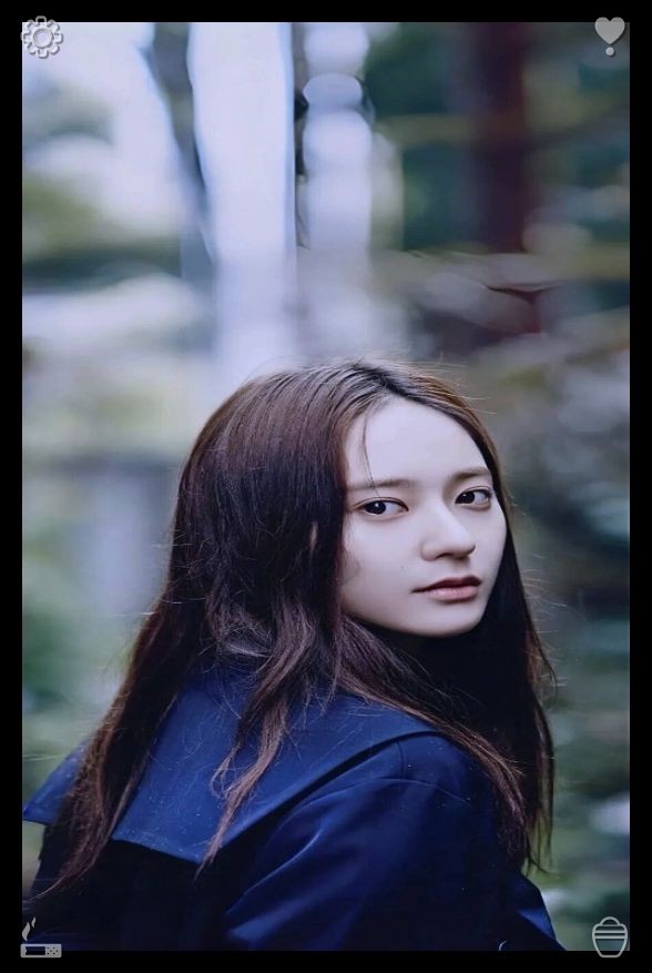 chanothailong's tweet photo. 🧿Interesting book with jokesClara kept her promise, and one sunny afternoon, she opened the back door, letting Milo and Luna outside for the first time, into the small garden that was their new playground. https://t.co/dMgX49ts3A