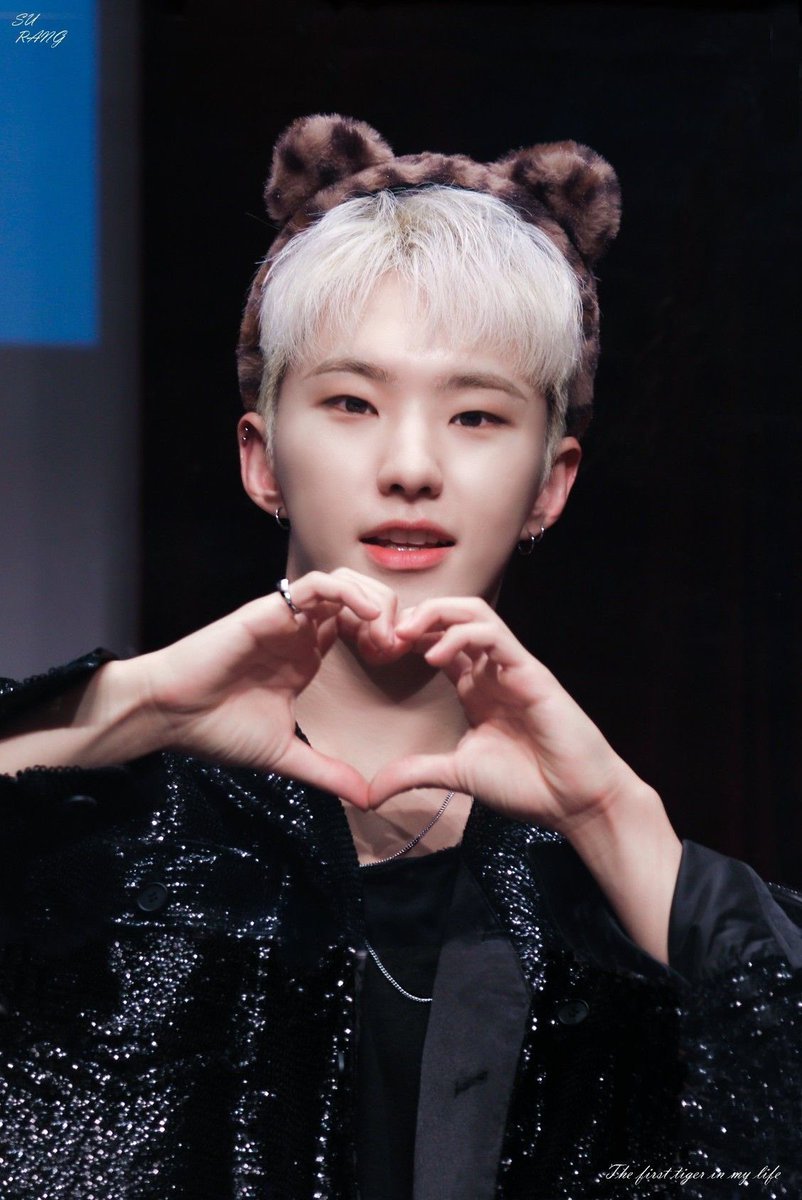 ddv5uv's tweet photo. 순영아 오늘 하루도 행복하게 보내♡ https://t.co/SXW5Zso8Iw