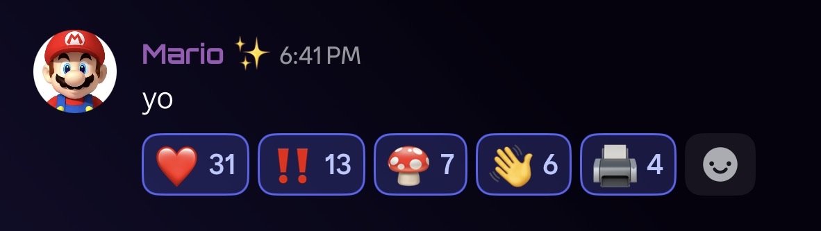 GamingOverIoad's tweet photo. SUPER FUCKING MARIO JOINED THE OFFICIAL SONIC DISCORD??!!!! https://t.co/nmdfCWwEeG
