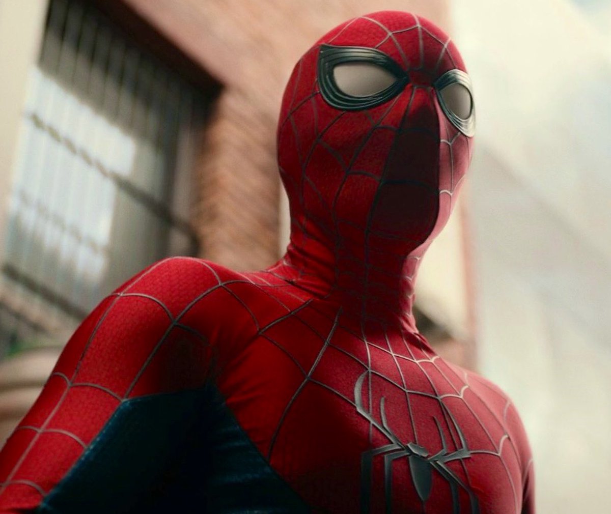 Buttersock420's tweet photo. The greatest practical suit of all time https://t.co/lEvniRGeqb
