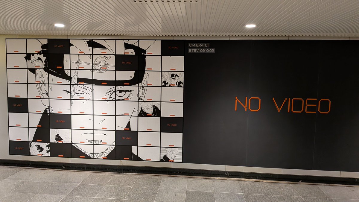 guernicass4's tweet photo. 渋谷駅に道玄坂地下にBORUTOの広告発見！

防犯カメラの映像に決まって書かれている
09:10:02:00
の表示 https://t.co/OhW2q7Tv1A