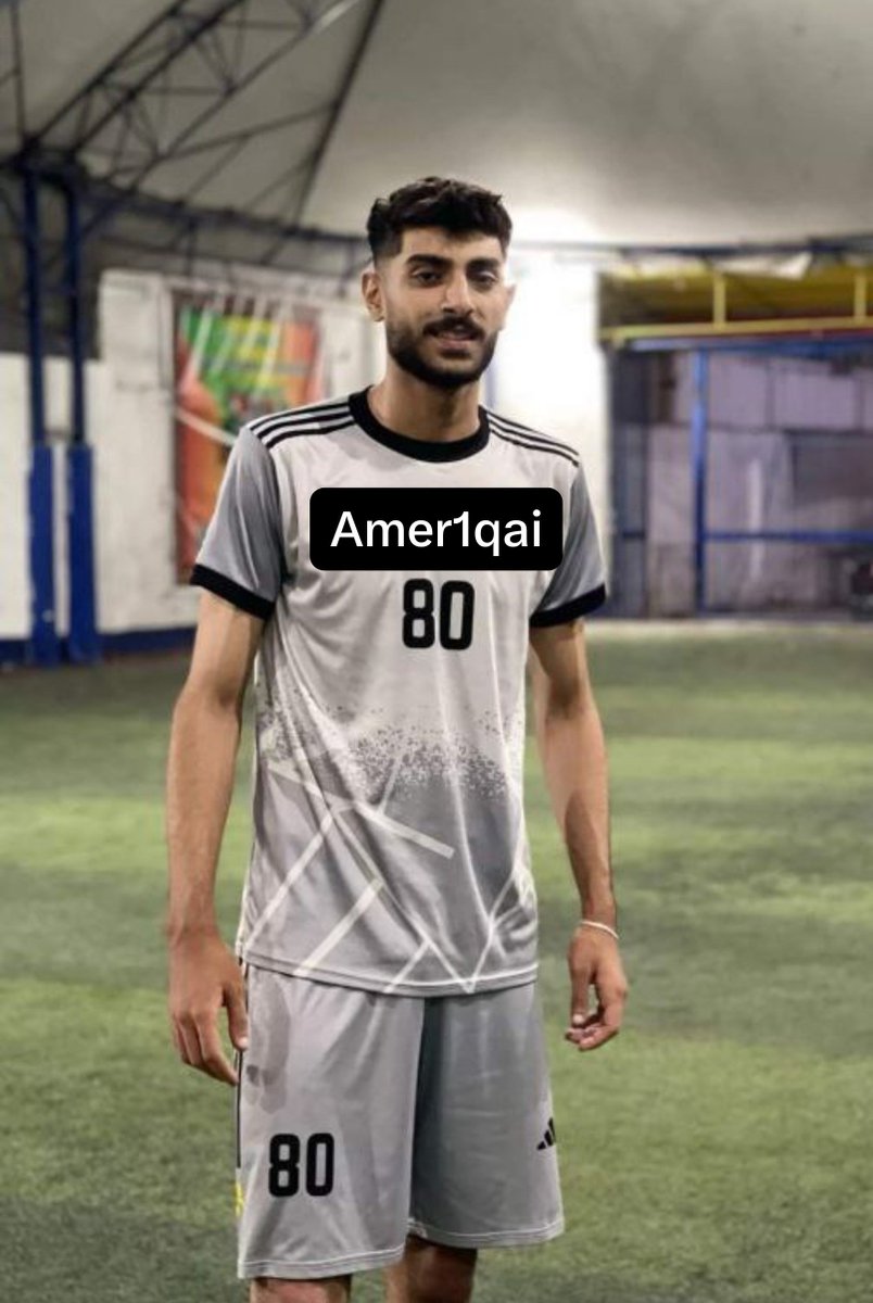amer1qai's tweet photo. لاعب كرة القدم ماقدر ما يخضع ويبعت كع فيسه بدللكم 🤤 #فحل #موجب #سا��ب https://t.co/eQOJdLJXaH
