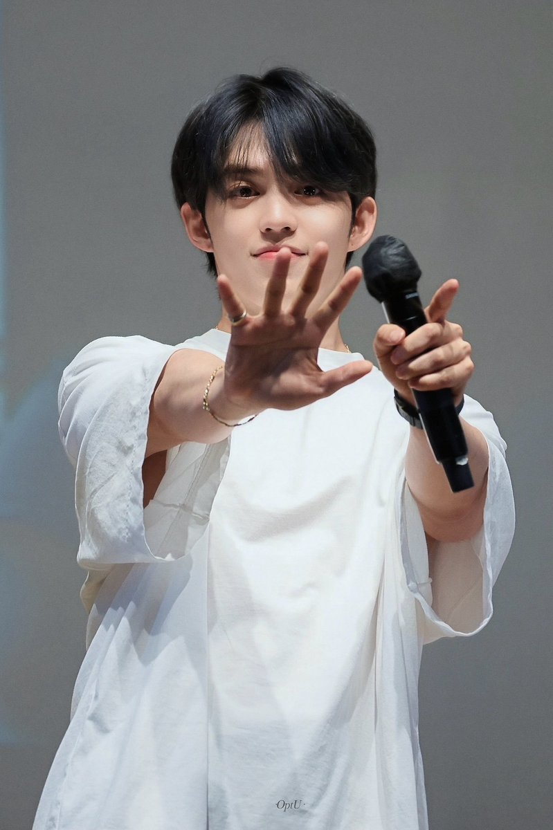 choichwesvt's tweet photo. 승철시 https://t.co/XuWlWh9W02