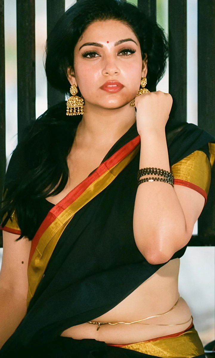 Omega191918's tweet photo. The timeline hits different when Avantika Mohan is on it. ❤️🔥✨
#AvantikaMohan #Trending #Viral #FanEdit #XTrending https://t.co/sh2FGPDMPY
