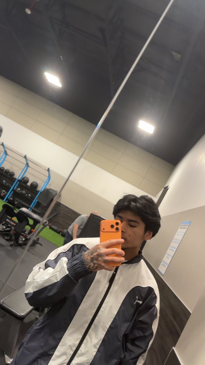 Bryan06406390's tweet photo. Need a meetup bad tonight no fake people real people hmu asap #vegas #702 #lasvegas #freaky #nswft https://t.co/cMwwBaOi3E