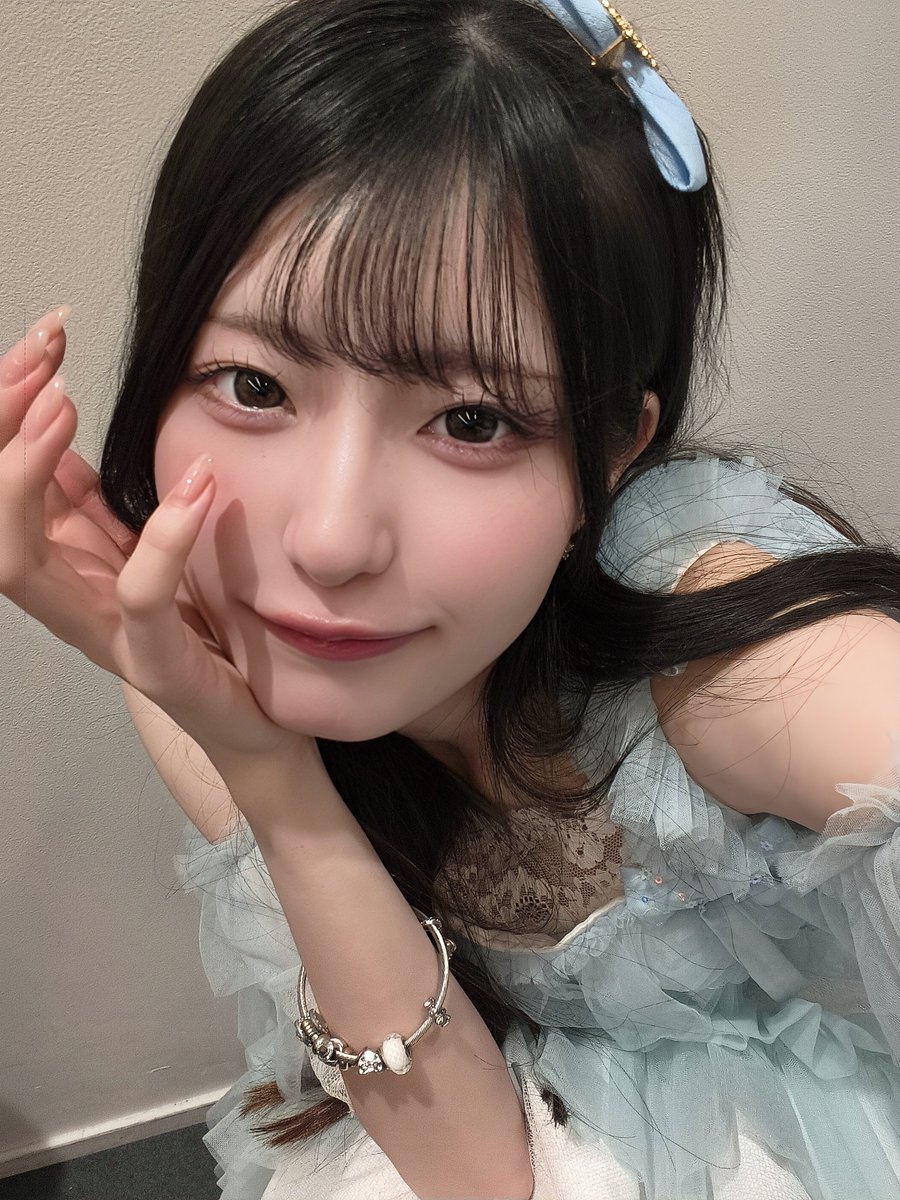mofuttto's tweet photo. 10.3 大塚FUTURE    特典会
自撮り写メ券使用 https://t.co/cbzpflZaf2