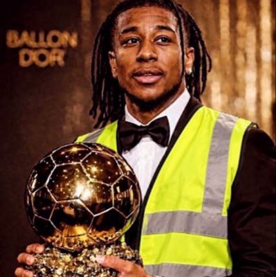 KellyZo1560's tweet photo. #NouvellePhotoDeProfil https://t.co/wjHQXFTH9Q