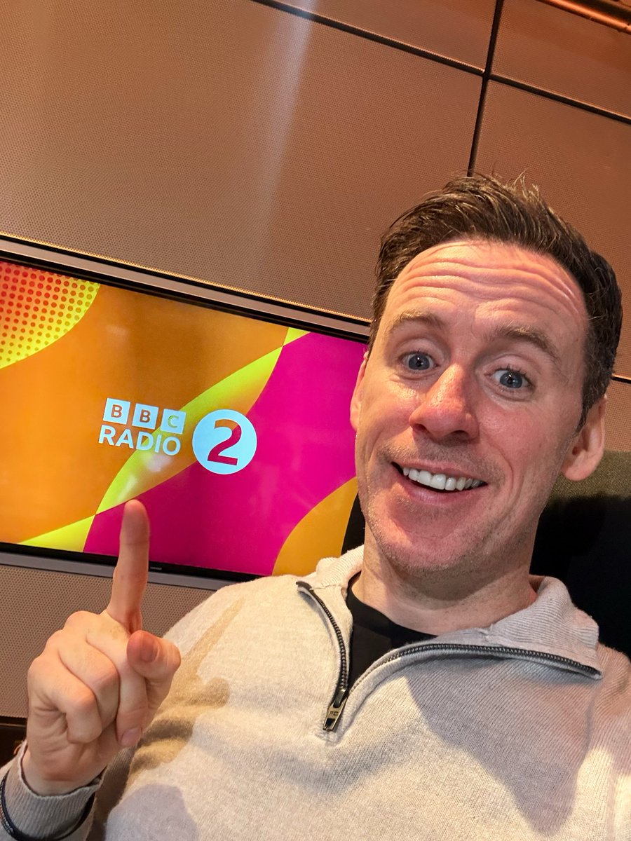 ConnorPhillips's tweet photo. Back on 2! Come join @BBCRadio2 https://t.co/p79xjrdTyV