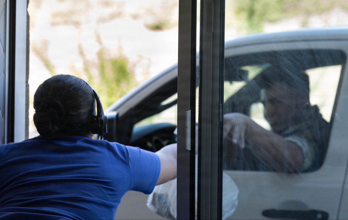 MCIWPendletonCA's tweet photo. The drive-thru at the 62 Area dining hall is opened at MCB Camp Pendleton, Calif., Oct. 1, 2026. The opening of the drive-thru provides Marines and sailors access to improved food services and an enhanced quality of life. (U.S. Marine Corps 📸 by Sgt. Davin Tenbusch) https://t.co/Ia0ThCtwsb
