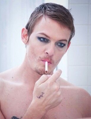 Harriette_Cl's tweet photo. Love Norman in drag but the main detail there is his hairy armpit🤤🤤🤤 it's such a shame we don't have much photos like this https://t.co/Ic5lP5bvu3