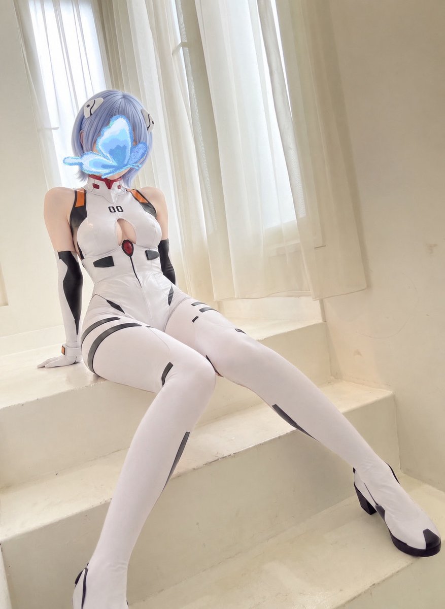 dokokani0iruyo's tweet photo. 綾波レイちゃん。
痩せなきゃ近づけないと思って( ；__； )
限界まで絞った過去ツイ。

 #出戻り  #コスプレ #レイヤーさんと繋がりたい #いいねでフォロー https://t.co/tGPAs3Xeia