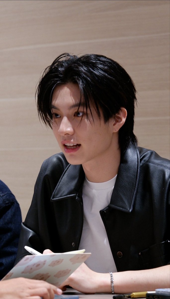 aston_lv's tweet photo. 13 นี้มีใครมาหาผมบ้างครับบบ🥹 https://t.co/PFZrScfCPv