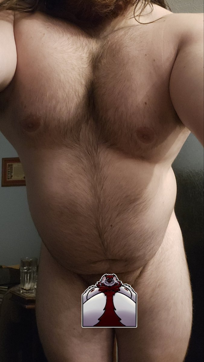 growstav's tweet photo. Do these angles make me look big? https://t.co/1Ra7C9Tli9