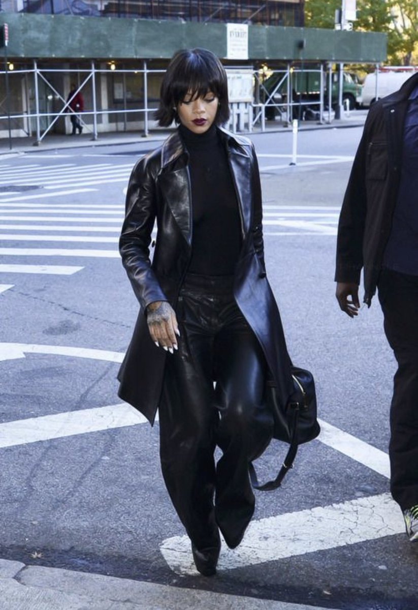 HardestFitPics's tweet photo. Rihanna in Newyork, 2013 https://t.co/qN7I1qN6jc