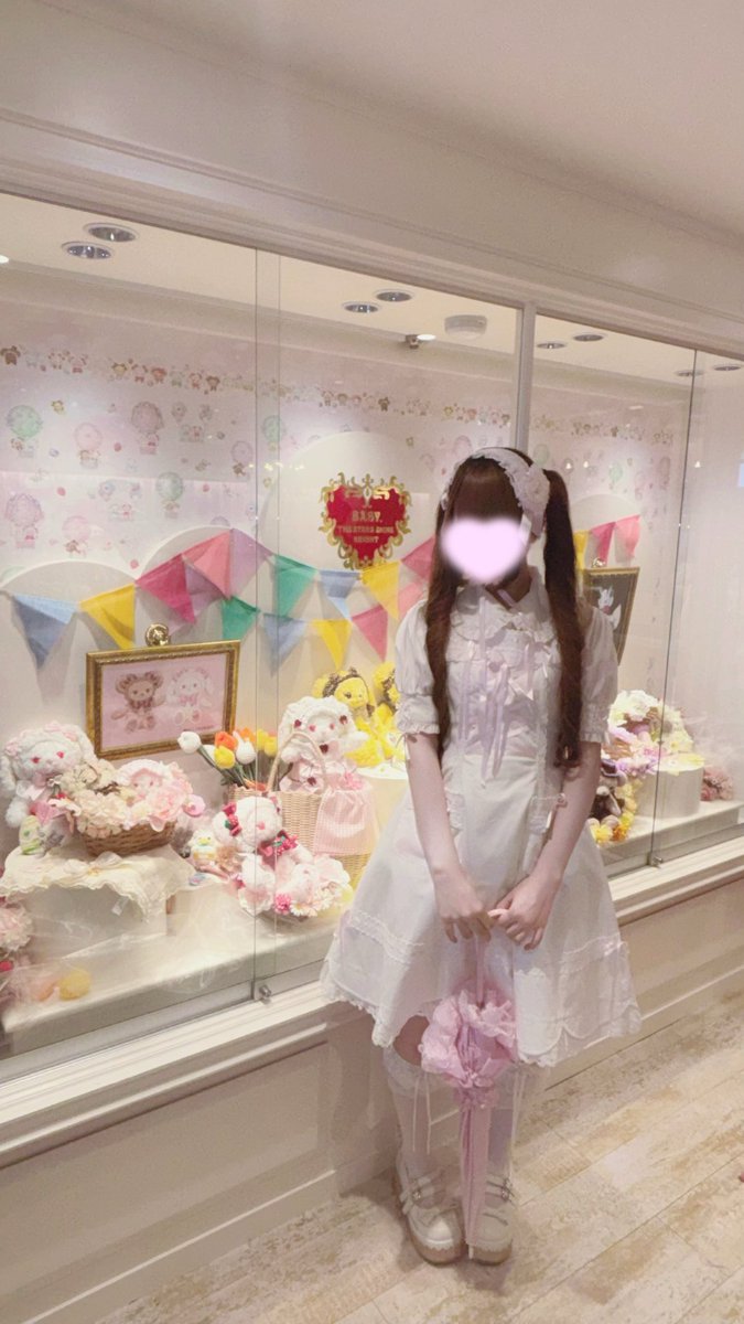 1derfulWorldEnd's tweet photo. 福岡♡ロリィタ0ねんせい♡です♪
お友だち探してます♪
#ロリィタさんと繋がりたい https://t.co/1VtVNik3J3