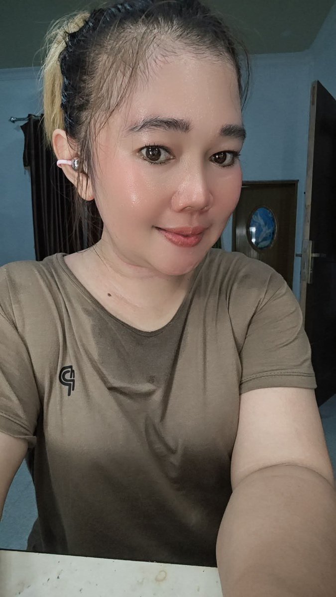 rikhaad87's tweet photo. haiii cpek siap cri keringat heheh https://t.co/51GeTMfbBM