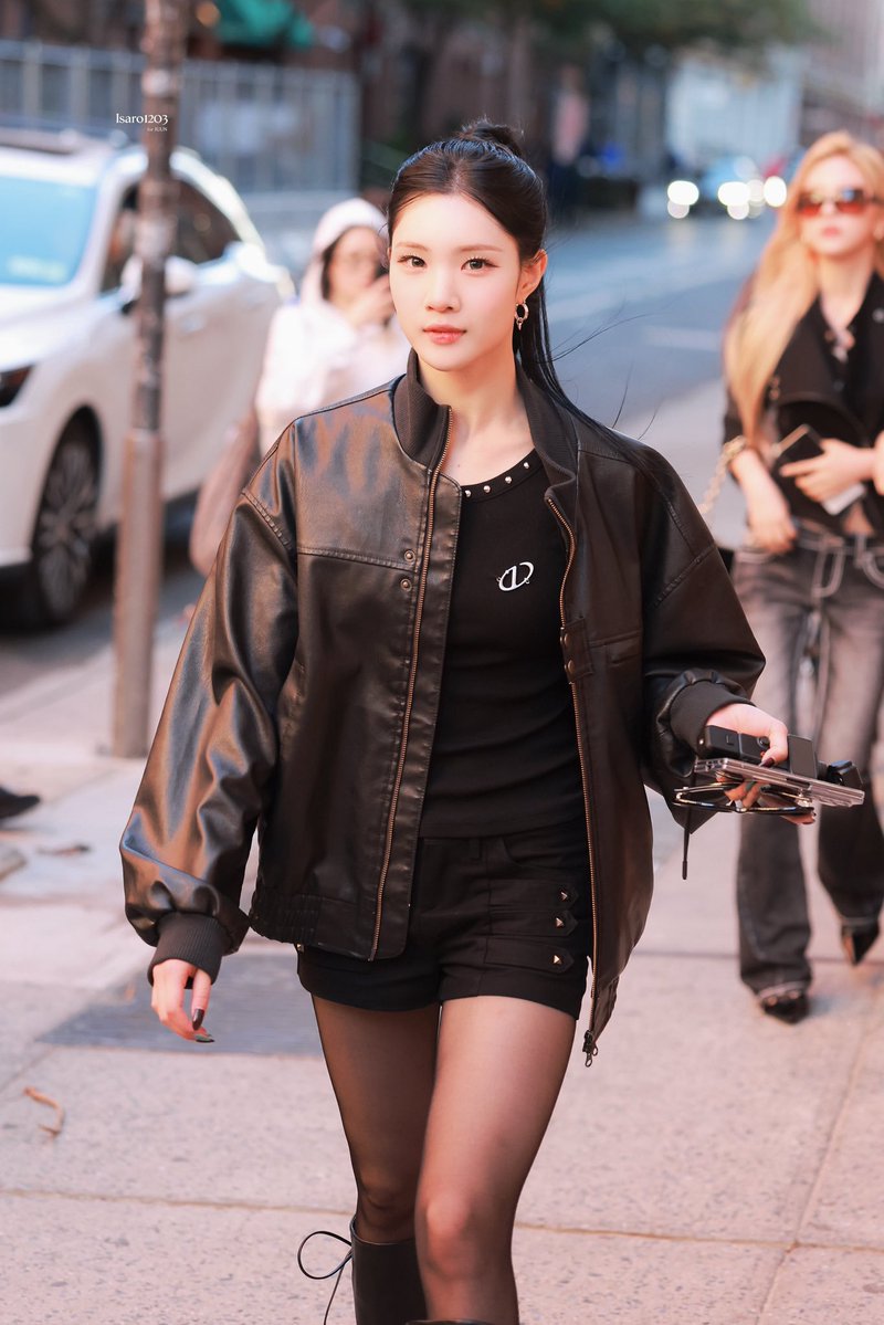 heartoearth's tweet photo. junaedi setelan hitam &amp; hair style kuda ini lg siapdapet100pap https://t.co/d6FnpF0lq2