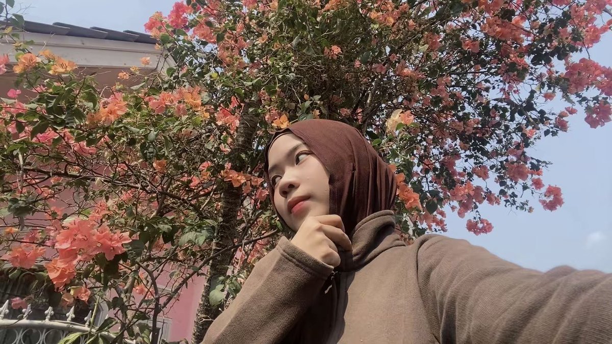 zuppazoel's tweet photo. sweater weather🍂 https://t.co/W6LtvMCwEW
