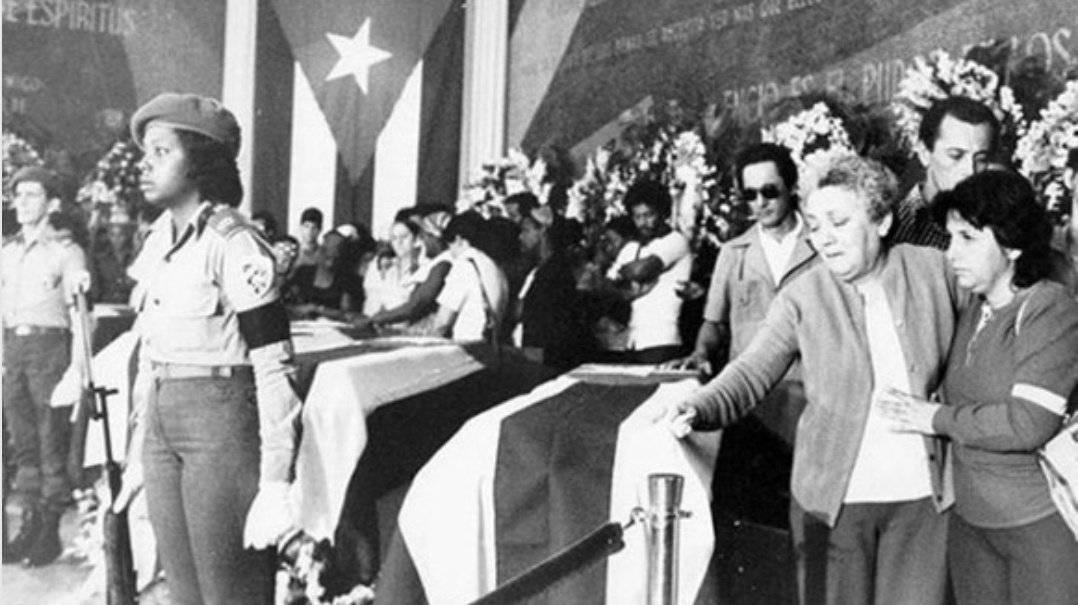 jefeaduanacuba's tweet photo. La memoria está intacta, los que no debieron morir aún reclaman justicia a 50 años del criminal atentado, la justicia no ha sido cumplida
#TenemosMemoria el imperialismo yanqui es el autor intelectual de este monstruoso acto
#CubaHonra #NoAlTerrorismo #AduanadeCuba #CubaNoSeRinde https://t.co/aiubc4VC0O