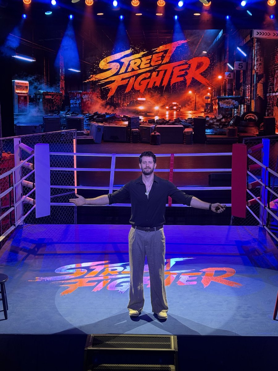 BrandonDavisBD's tweet photo. I have seen Street Fighter. https://t.co/AV9C936Ycr