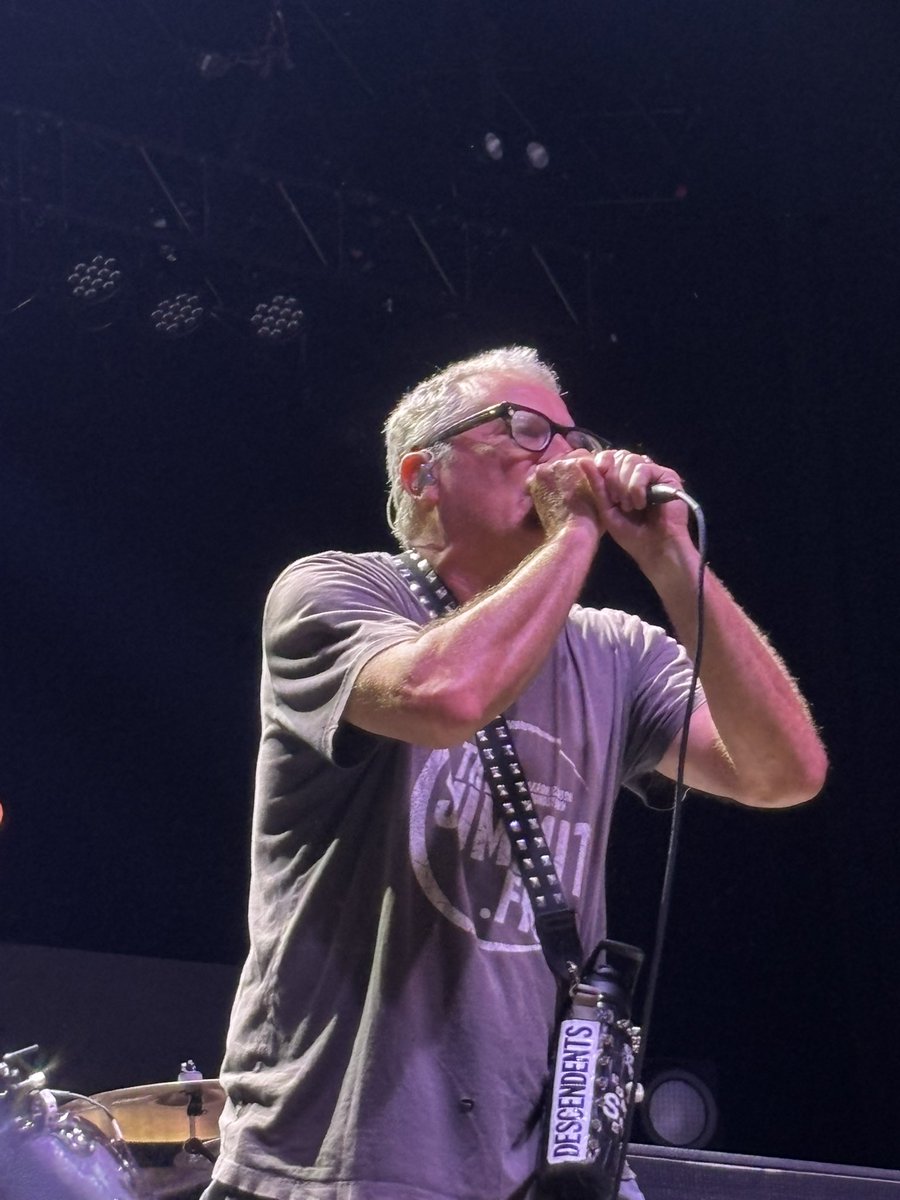 vampire42O's tweet photo. @21stcdigitalgrl omg https://t.co/ZwVmSOW6pa