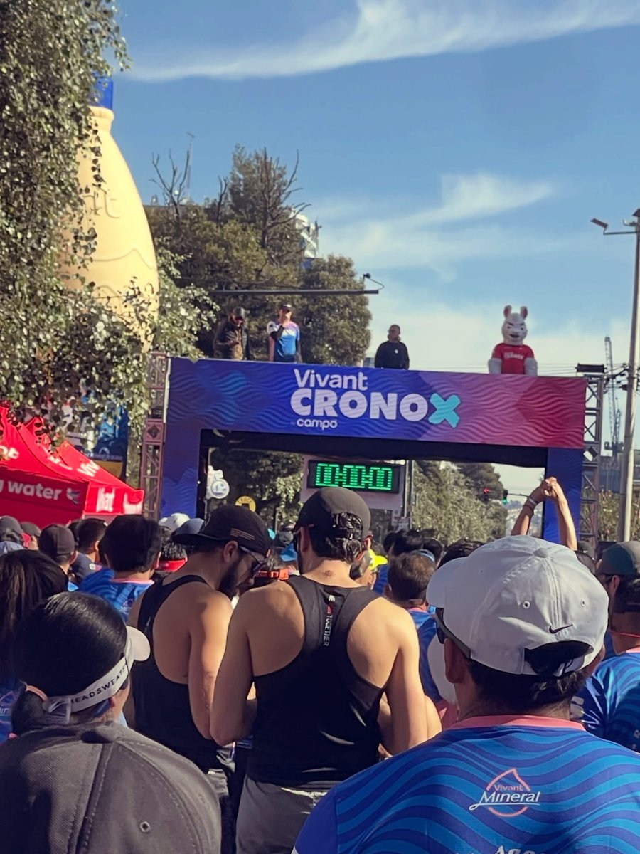 dan_mues's tweet photo. #retocronox #2026
#cycling40k + #running10k #go
🇪🇨😃💪 🚴‍♂️🏃‍♂️ 🔊✔️ https://t.co/gjDeZtTEBU