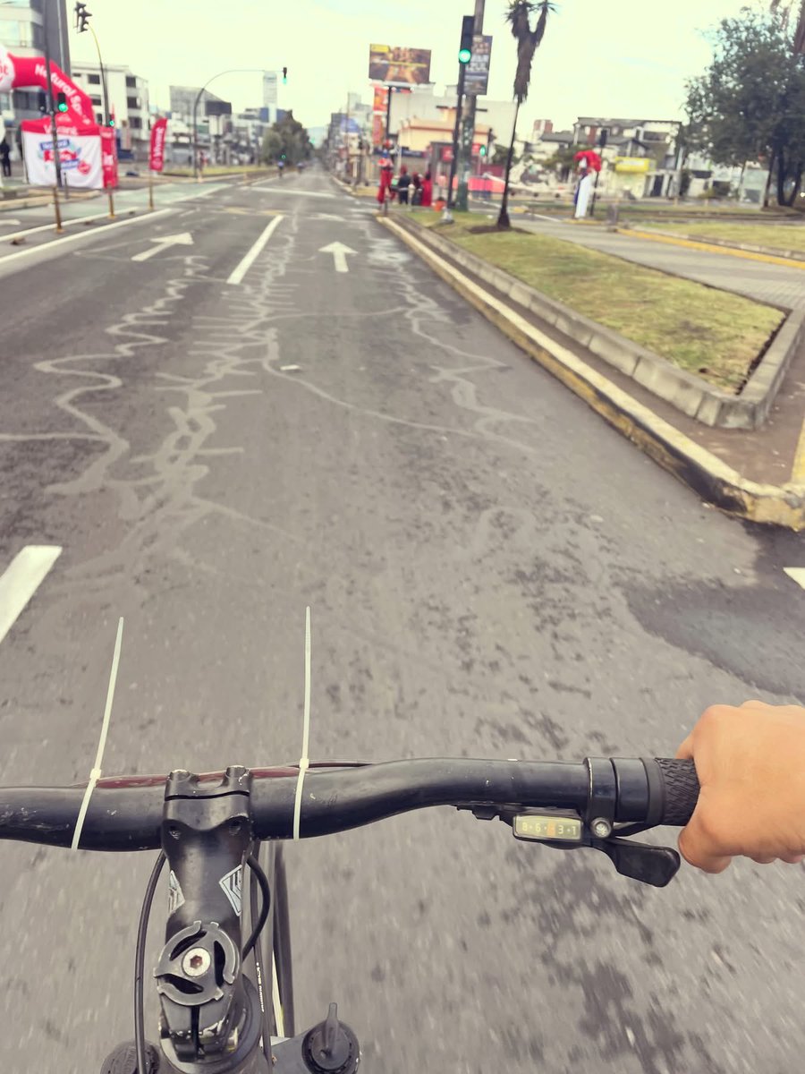 dan_mues's tweet photo. #retocronox #2026
#cycling40k + #running10k #go
🇪🇨😃💪 🚴‍♂️🏃‍♂️ 🔊✔️ https://t.co/gjDeZtTEBU