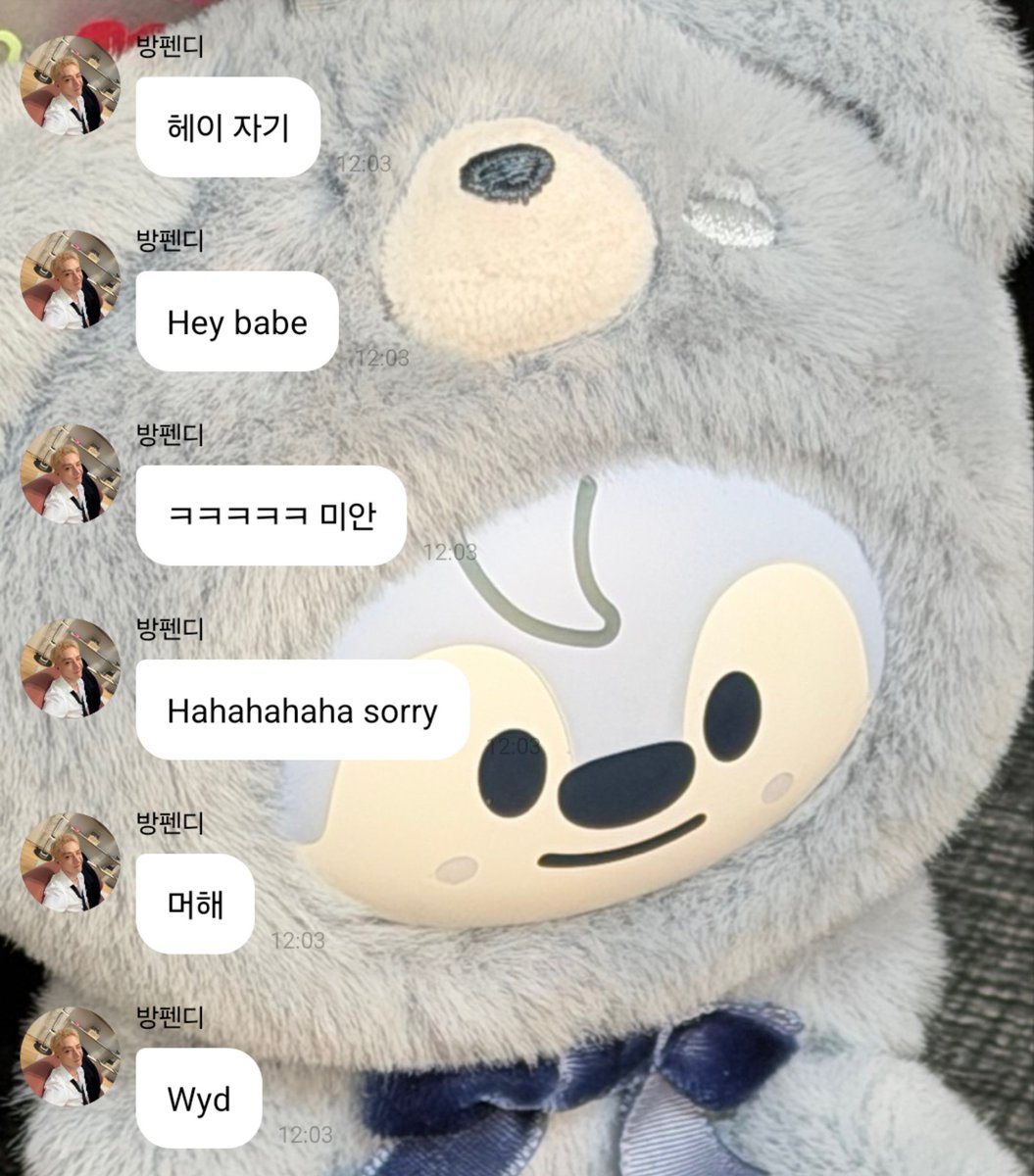 realskzoo's tweet photo. CHN en 🫧
[261006/🇰🇷]

🐺: Hola bebé
🐺: ㅋㅋㅋㅋㅋ lo siento
🐺: Qué haces?
🐺: Últimamente estoy muy ocupado ㅠㅠㅠ
🐺: Pronto iré al extranjero ㅋㅋㅋㅋ
🐺: Se enterarán pronto?? ㅋㅋㅋㅋ
🐺: O no...? ㅋㅋㅋㅋㅋ https://t.co/wNVi8bCjXt
