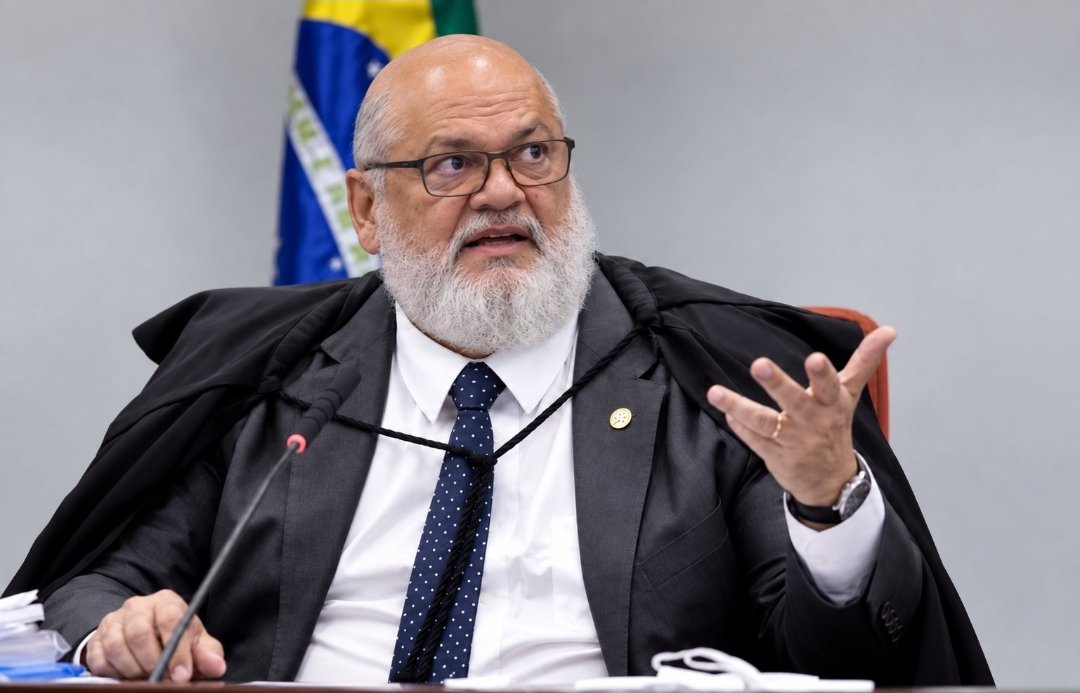 Robertarj7s's tweet photo. @Mirvaldo @ptbrasil https://t.co/ATFOGMO0Kj