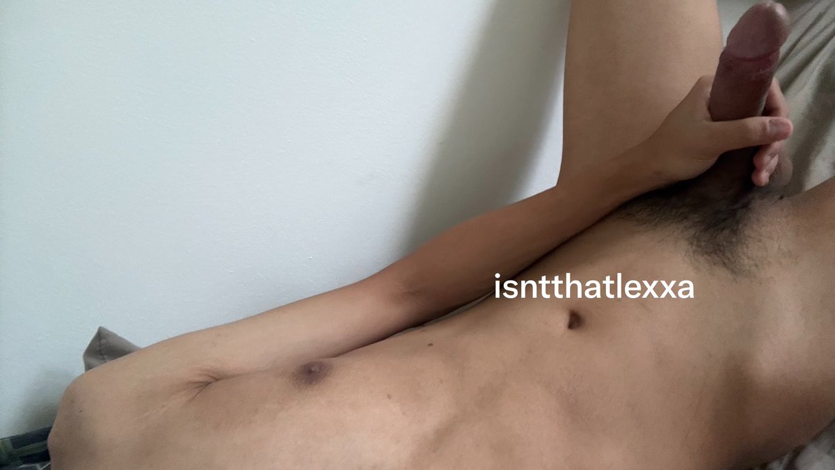 isntthatlexxa's tweet photo. 🍌🍌💦 https://t.co/T0k8yd9W8s