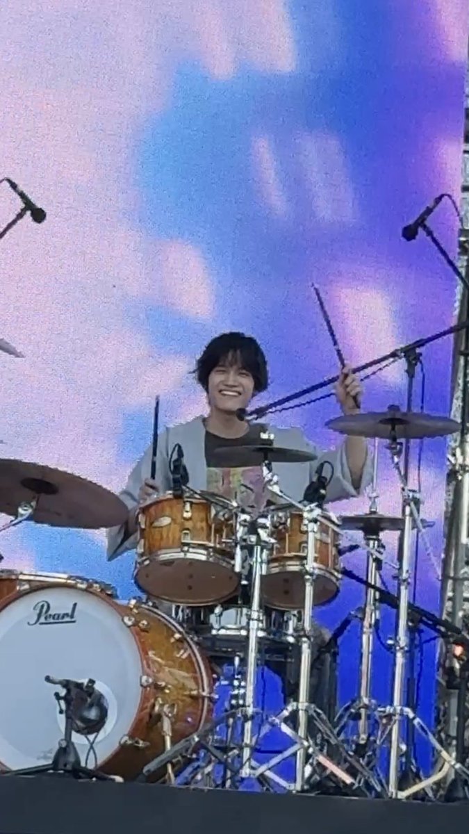 snoopy___0313's tweet photo. 可愛くてカッコいいわんわんドラマー🥁🐶
#佐野晶哉
#XMF2026 https://t.co/65L91Bb93z