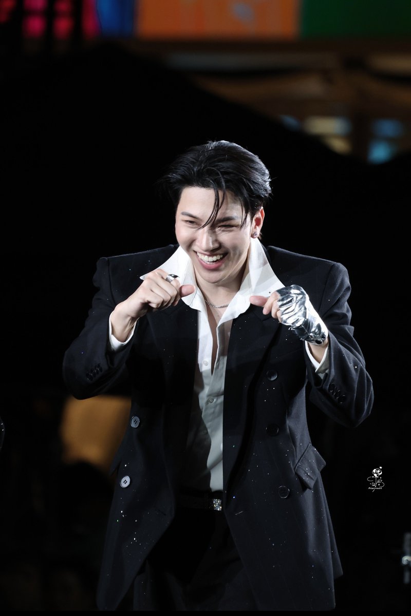 Miemieoz's tweet photo. แปะให้สุดหล่อก่อนงับ #shanerler
PIL FAN INTIMACY
#PoliceinLoveFanEXP
#centralwOrld https://t.co/aAynU3n5kO