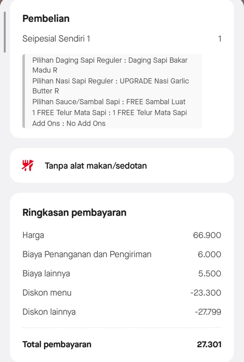 lumienscent's tweet photo. selisih 10k lumayan bgt bjir in this economy 🥲 ngasih tips buat driver ojolnya pun masih ada lebih https://t.co/khP0UGojaM