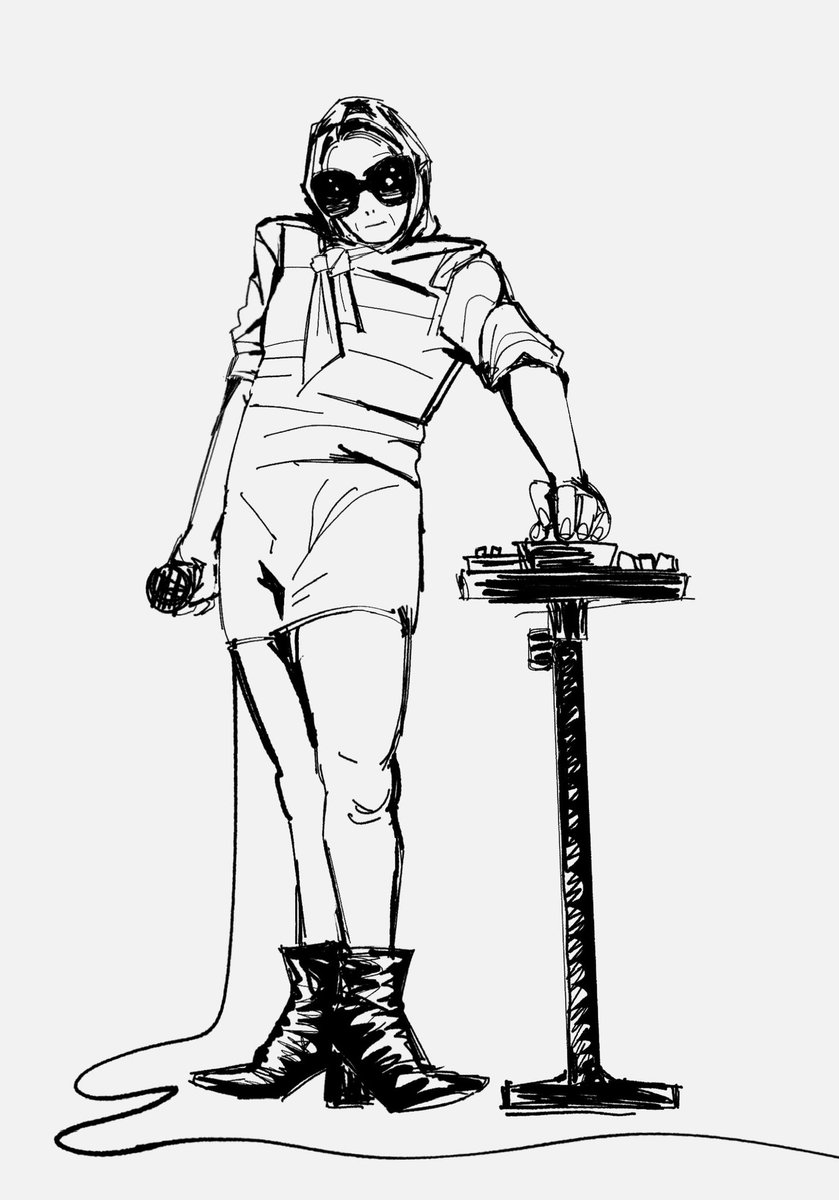 fattiecatt's tweet photo. best damn dress 🕶️ https://t.co/drjmvrVqjY
