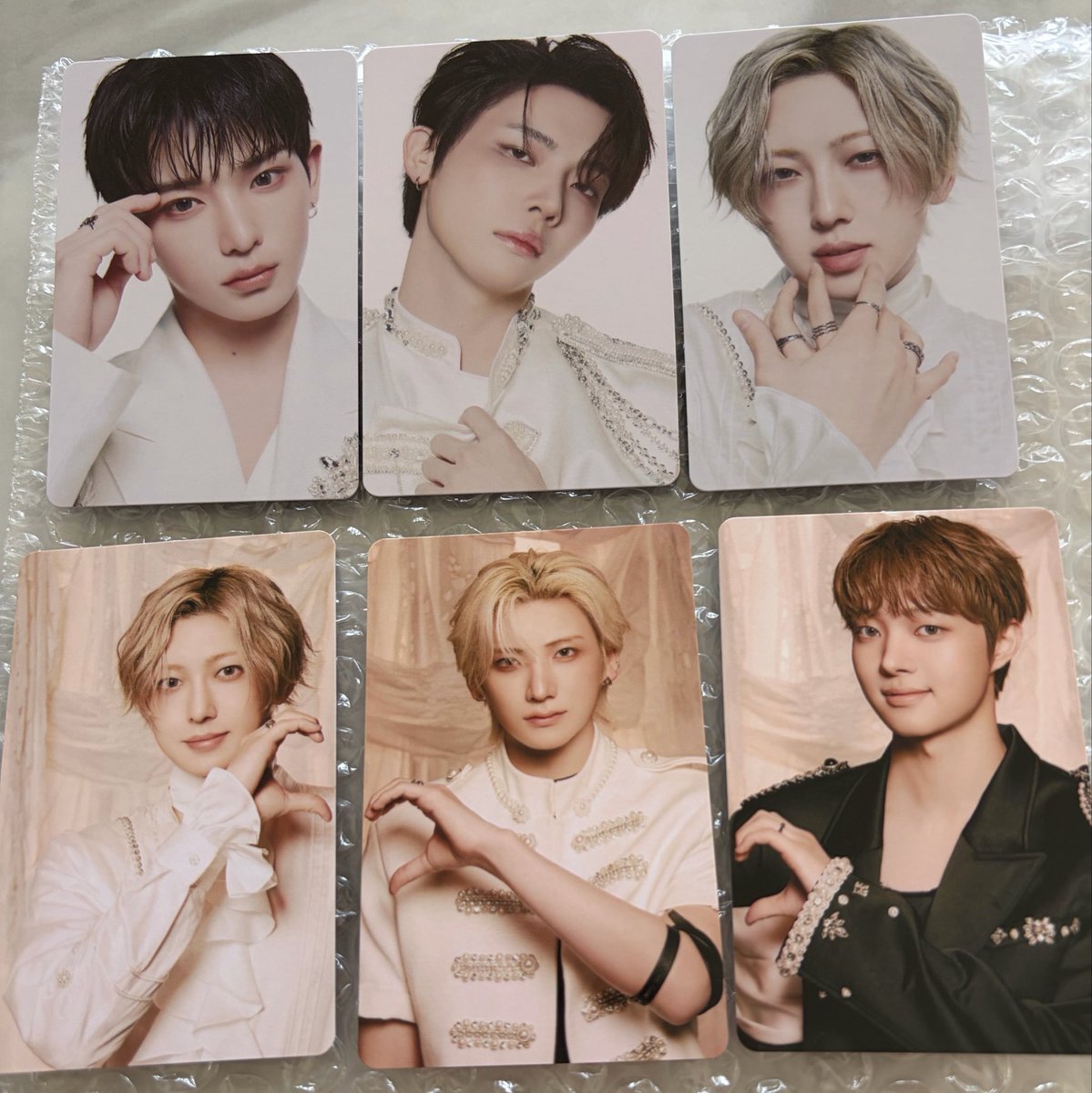 nora_k_lvs2's tweet photo. &amp;TEAM Mark on You
トレカ交換
【譲】画像1.2枚目

【求】Ｋ.JO(Ｋ優先)同異種

画像3枚目消えていない物

郵送📮交換可能な方
いらっしゃいましたら
お気軽にお声がけください
#andTEAM交換 #andteam_交換 https://t.co/zEWZqisOYb