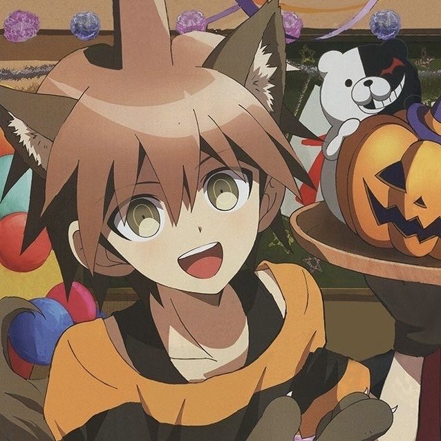 protantagonist's tweet photo. october ‼️‼️‼️ their only costumes btw . im crying https://t.co/uPoQrF3W0M