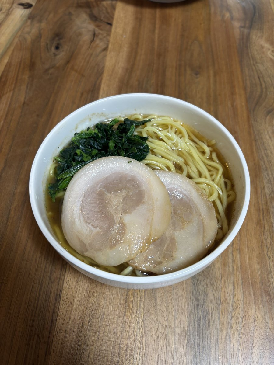 town3_3's tweet photo. 地元を出て東京に行きたい！ https://t.co/T5YUMTkUb2