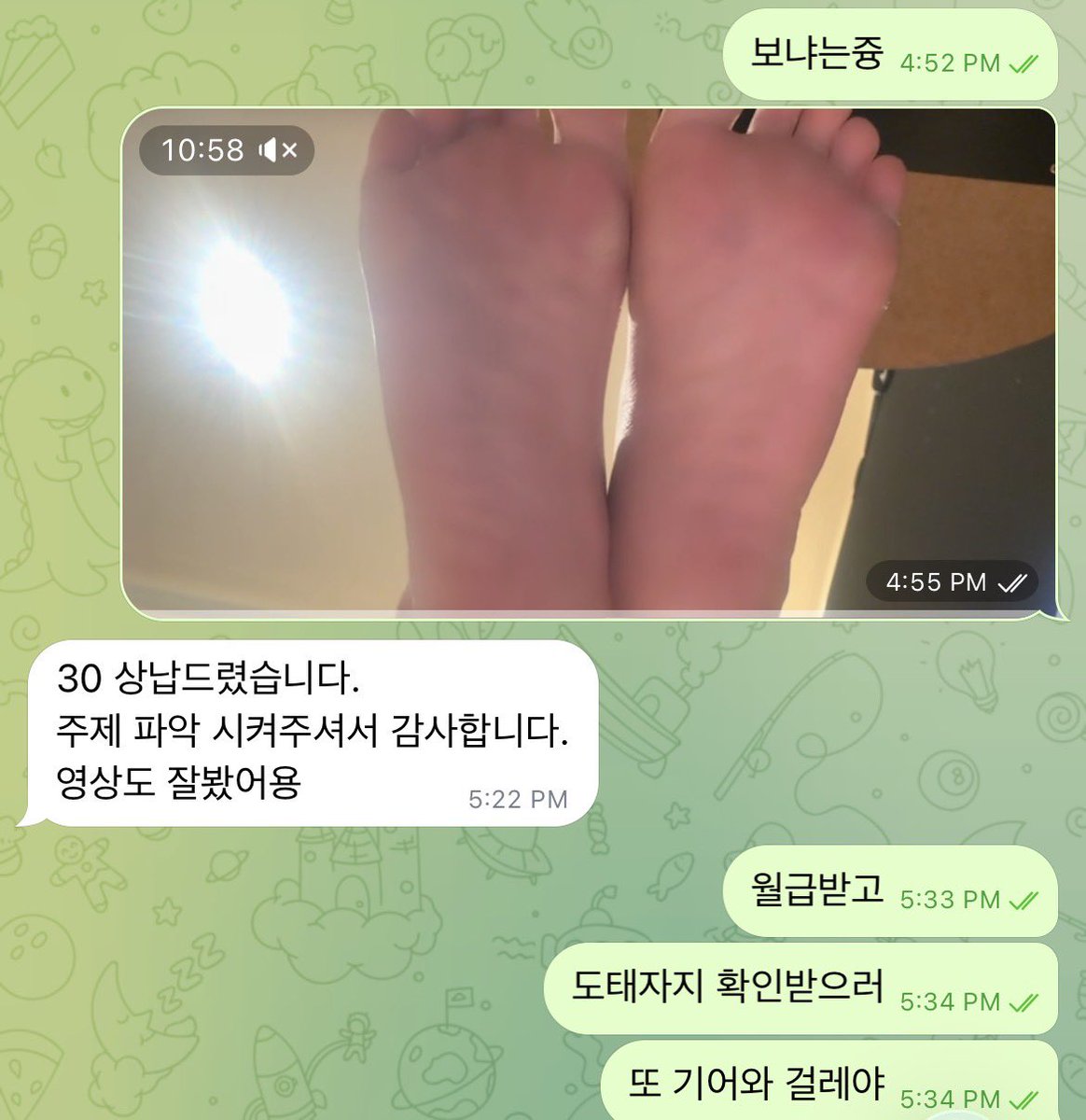 FDluna08's tweet photo. 네일+붙임머리+필테+염색 등등 매달
우월유지비용으로 몇백이 나가는거 아니 버러지들아?🤭
뭐해 안메꾸고

#핀돔 #핀섭 #인간ATM #자지갑 https://t.co/kCf5ROyeIc