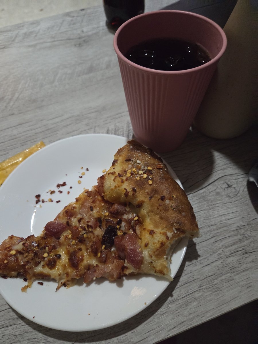 holaa_andy tweet picture