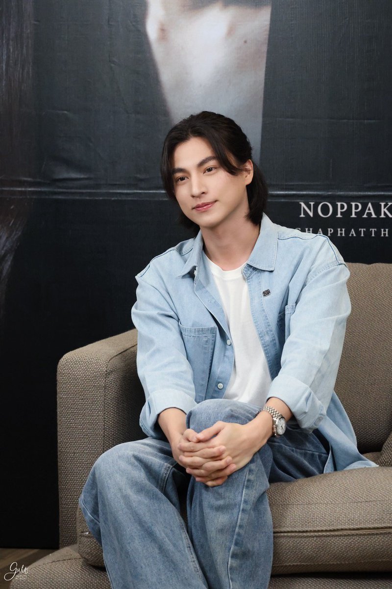 Gulfkanawutofc's tweet photo. วันนี้น้องกลัฟขอทั้งหล่อ​ ทั้งน่ารักกก​ 😍​

GULF NEW DRAMA
#วันนี้มีตะวันลวง
#ตะวันลวง
#GulfKanawut https://t.co/KX7U4PwZOV