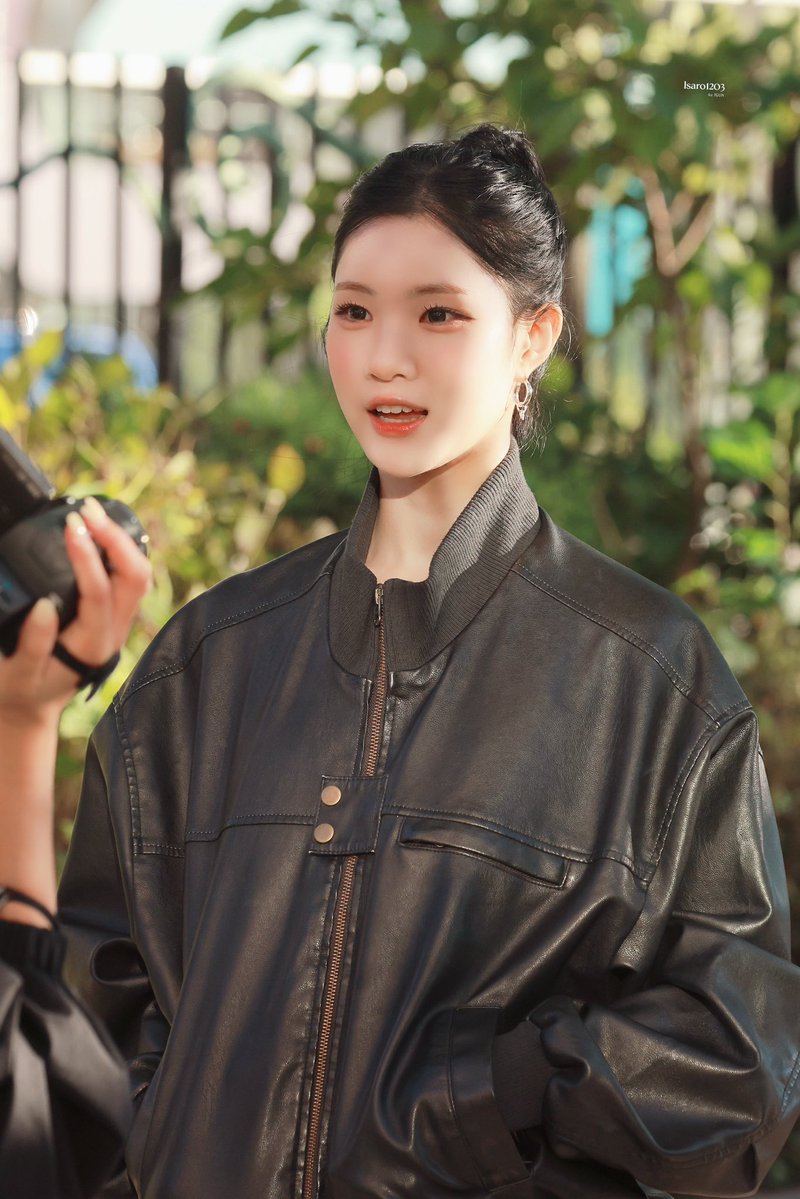 Isaro1203's tweet photo. ☺️
#JUUN #주은 #Hearts2Hearts #하츠투하츠 https://t.co/FX8gd3pnKW