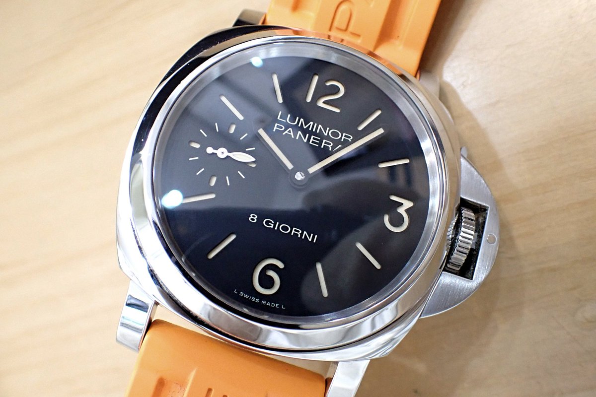 the_watch911's tweet photo. パネライより、ルミノール ベース 8デイズ！ 44mm Ref.PAM00915 

裏スケルトン＆前期モデル！

精度も振角も良好です。
8日間もゼンマイをリュウズで巻こうとすると指が疲れる（笑

https://t.co/4zkvSoC8nt https://t.co/DRu8cHBpCL