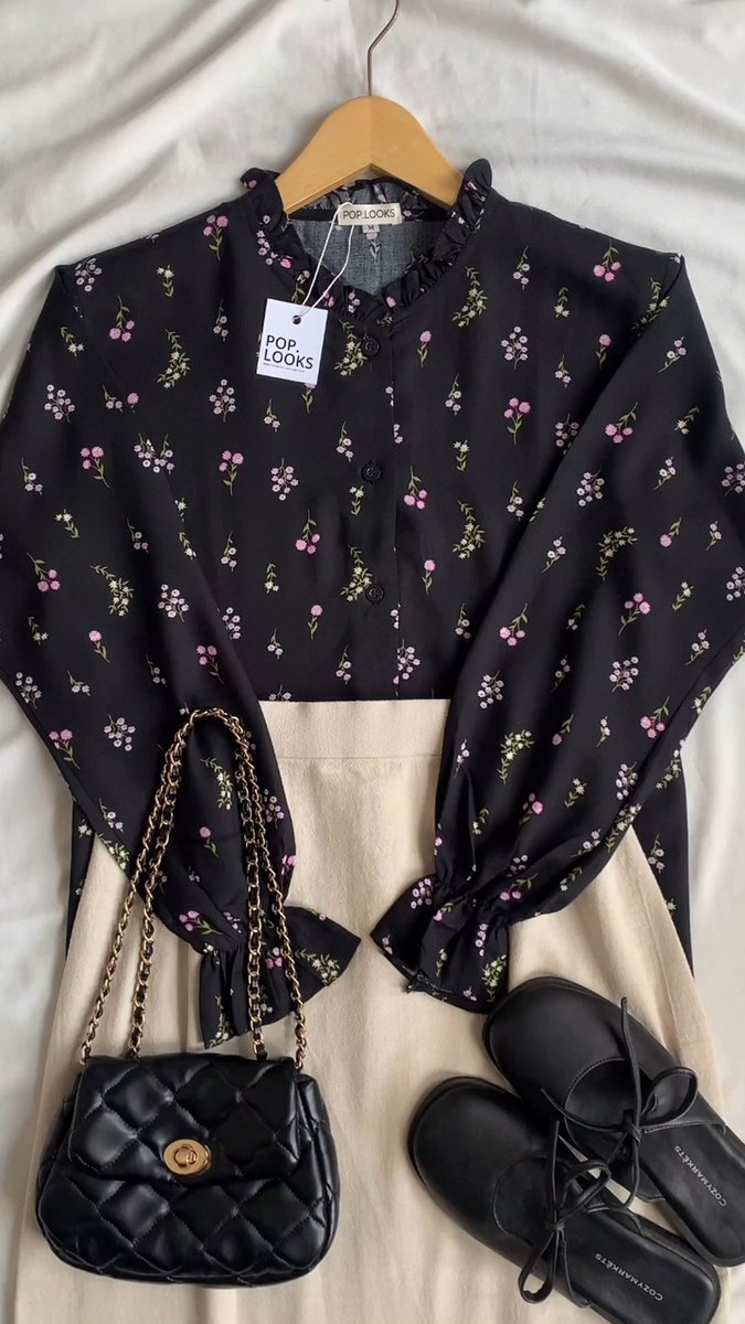 ffristily's tweet photo. Top:https://t.co/I9n7ZpXyur
Skirt:https://t.co/PWnONs6XkZ
Bag:https://t.co/6aTcZ44JBK
Shoes:https://t.co/fsuA2DxPYO https://t.co/iyLwCjjsMp