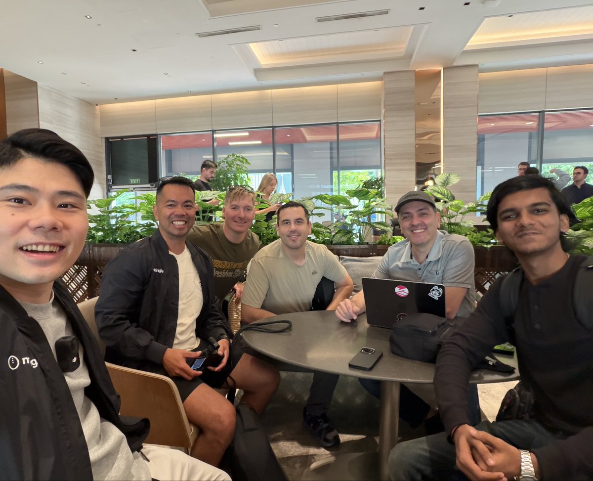 NealSIDAN's tweet photo. Nightforce in Token 2049

Has anyone already arrived in Singapore? https://t.co/0lz3VWldLa