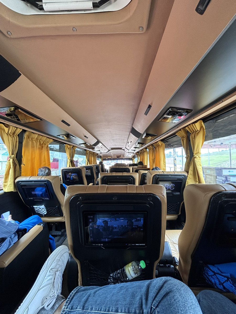 LpPhotog's tweet photo. Off to @token2049 from Malaysia. https://t.co/mZmFZgAN1G