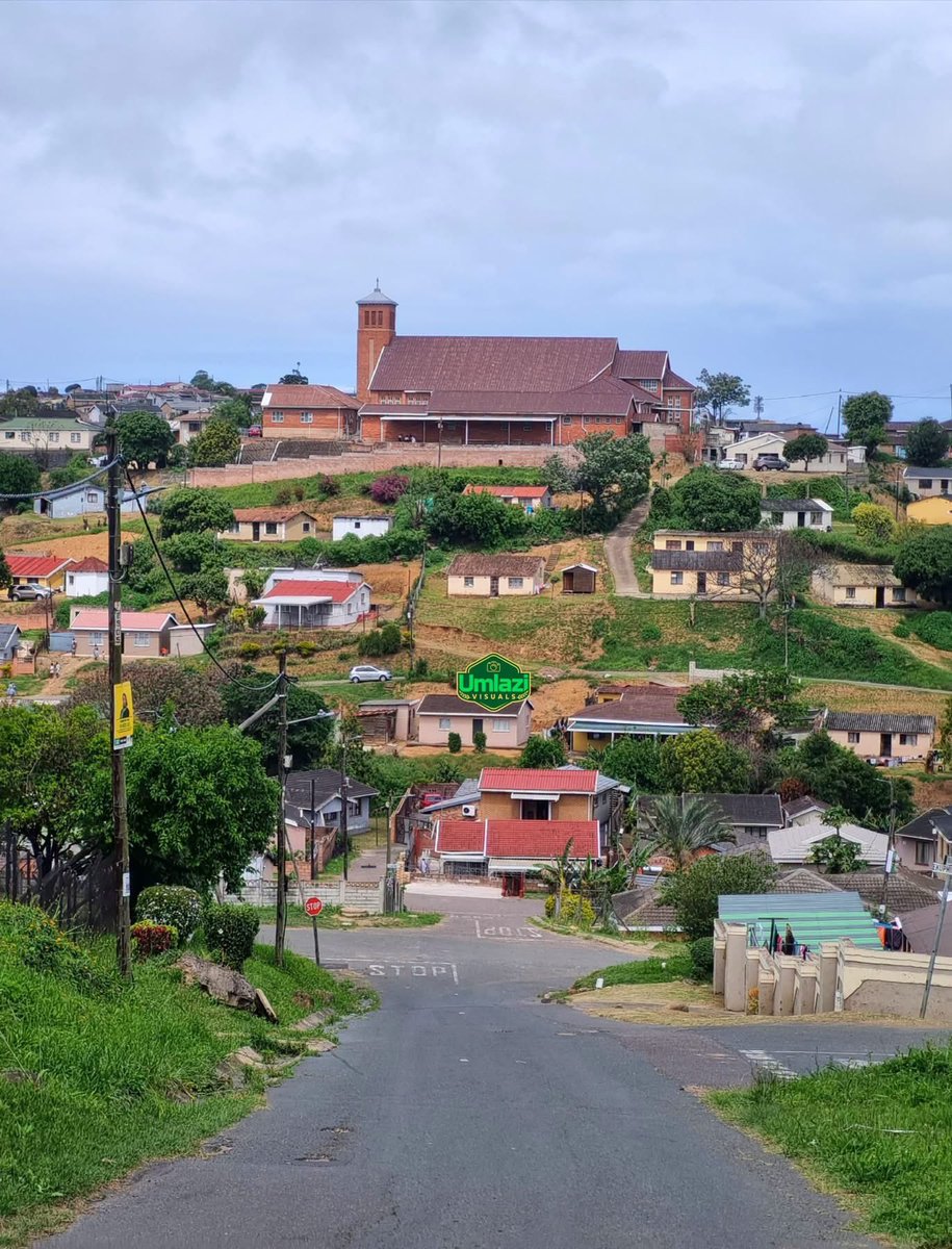 SoupLorrd's tweet photo. Umlazi is unarguably the best township in SA! I don’t think there’s any other township as well built as Umlazi https://t.co/BmAMhEHYRq