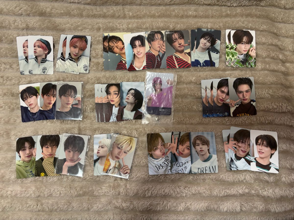 ko1ssa6's tweet photo. KO1KEYZ デビューシングルトレカ交換

譲　画像参照
求　同異種柳谷>>>矢田（B、通常盤）

郵送希望です📮🍃
お気軽にお声掛けください🎈

#KO1KEYZ 
#KO1KEYZ交換 https://t.co/GkNHubXjsu