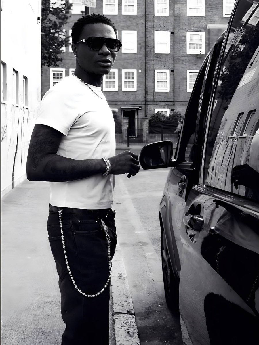 blackebony28's tweet photo. 🚨 October 6th — officially Wizkid Day in the State of Minnesota (since 2018) 🇺🇸 

Celebrating the global icon, the Starboy who put Africa on the map! 
From Lagos to the world today! 🌍 

Happy Wizkid Day 🥳 🦅🦅🦅 https://t.co/jwjq4ThVGN