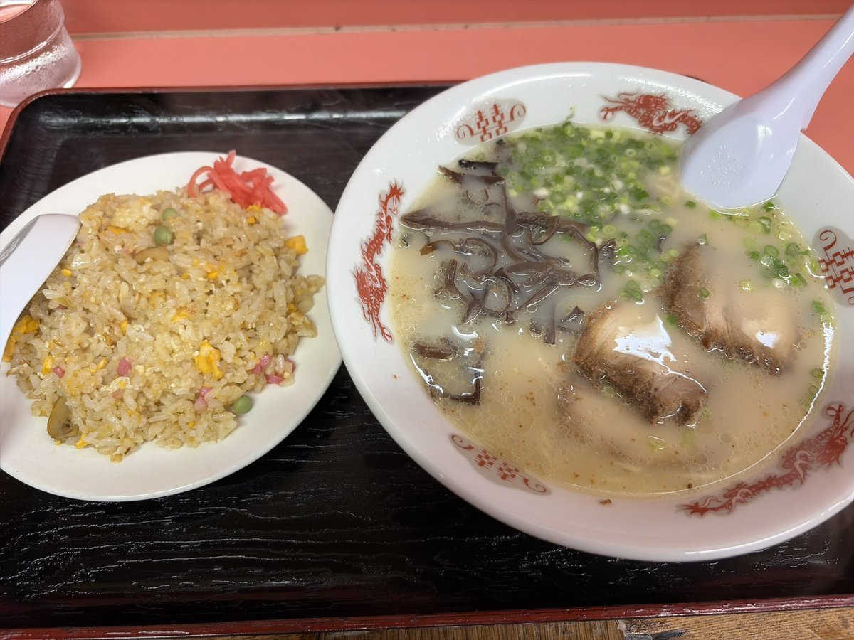 Fackinman3manko's tweet photo. 俺は熊本イチ美味いと思う👺❤️

 #昼メシ
 #ラーメン https://t.co/5Q63VGOeGD